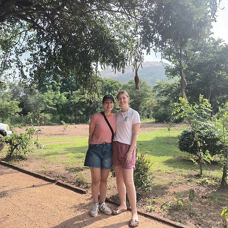 Sigiri Arana Sigiriya Hotel Buitenkant foto