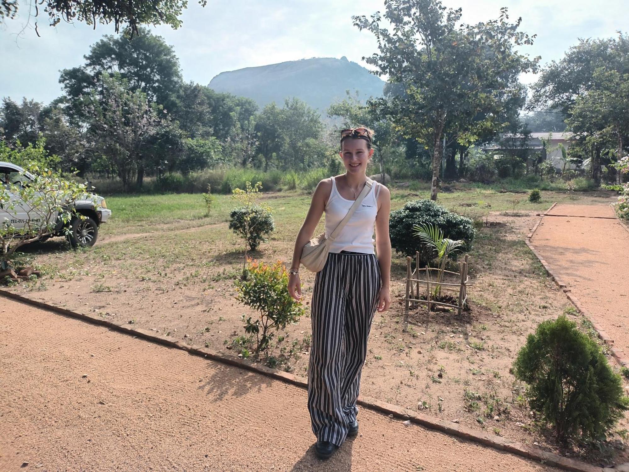Sigiri Arana Sigiriya Hotel Buitenkant foto
